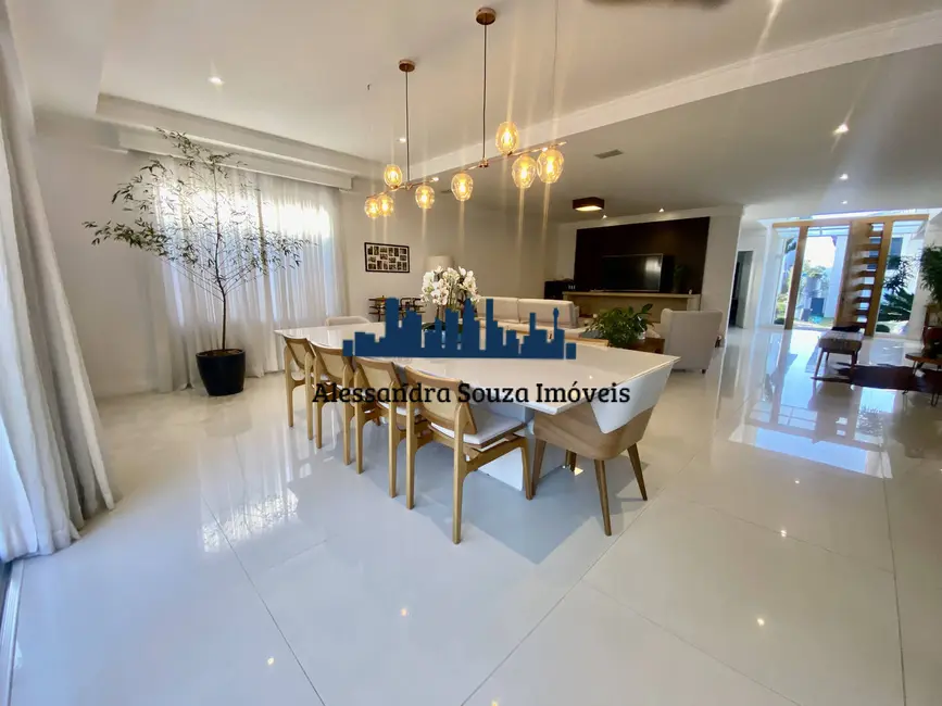 Casa com 4 quartos à venda, 560m2 em Tamboré, Santana De Parnaiba - SP - imagem 2 Foto 2 de Casa com 4 quartos à venda, 560m2 em Tamboré, Santana De Parnaiba - SP