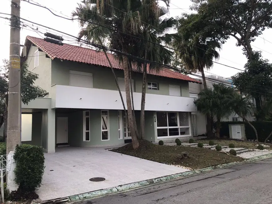 Foto 2 de Casa com 4 quartos para alugar, 328m2 em Alphaville, Santana De Parnaiba - SP