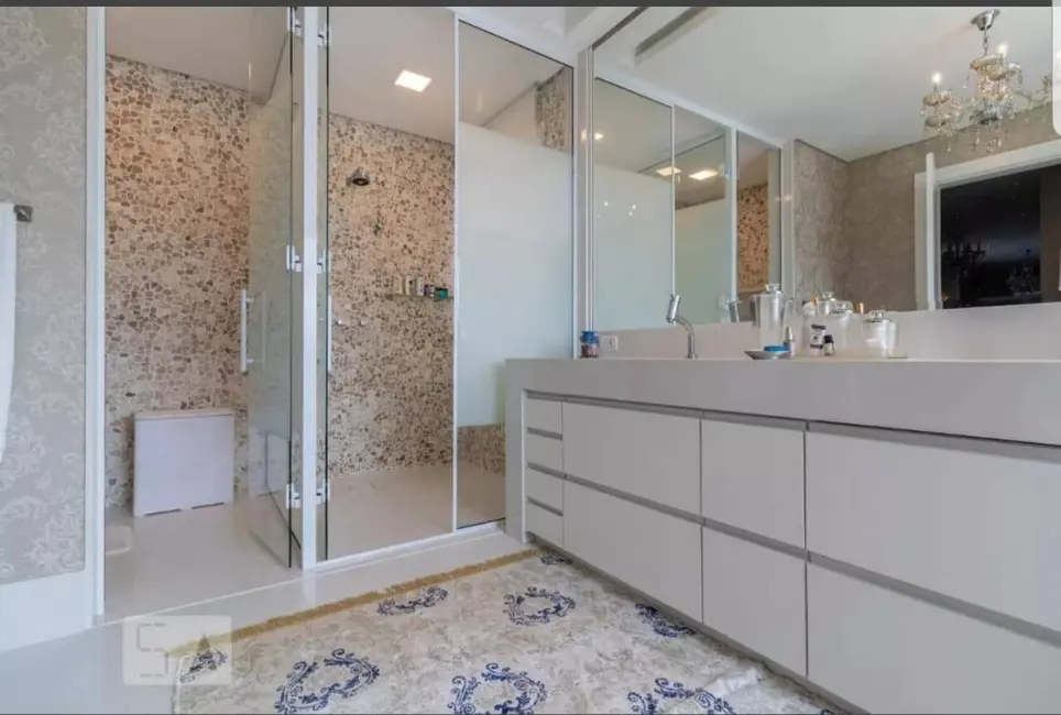 Casa com 5 quartos à venda, 740m2 em Alphaville, Santana De Parnaiba - SP - imagem 2 Foto 2 de Casa com 5 quartos à venda, 740m2 em Alphaville, Santana De Parnaiba - SP