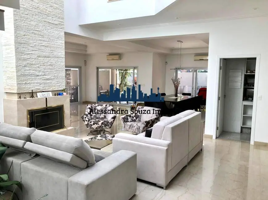 Casa com 5 quartos à venda, 510m2 em Barueri - SP - imagem 5 Foto 5 de Casa com 5 quartos à venda, 510m2 em Barueri - SP