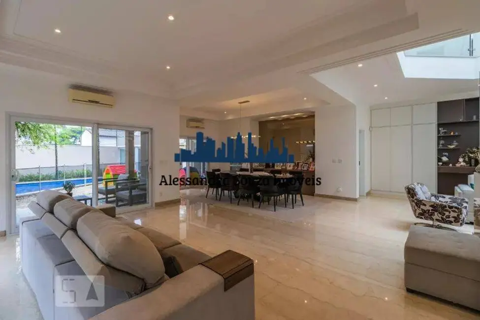 Casa com 5 quartos à venda, 510m2 em Barueri - SP - imagem 8 Foto 8 de Casa com 5 quartos à venda, 510m2 em Barueri - SP