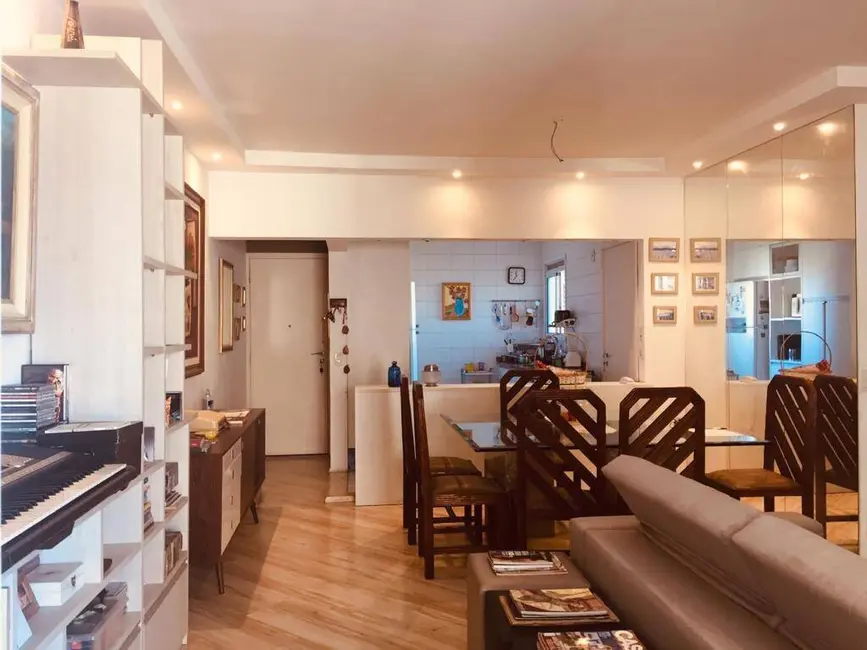 Apartamento com 3 quartos à venda, 105m2 em Jardim Tupanci, Barueri - SP - imagem 1 Foto 1 de Apartamento com 3 quartos à venda, 105m2 em Jardim Tupanci, Barueri - SP