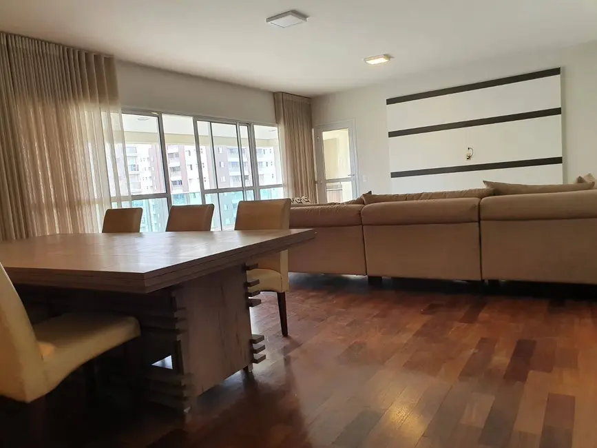 Foto 3 de Apartamento com 4 quartos à venda, 212m2 em Barueri - SP