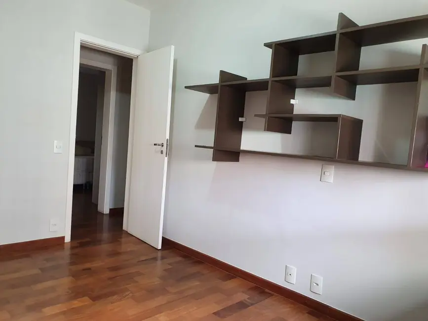 Foto 9 de Apartamento com 4 quartos à venda, 212m2 em Barueri - SP