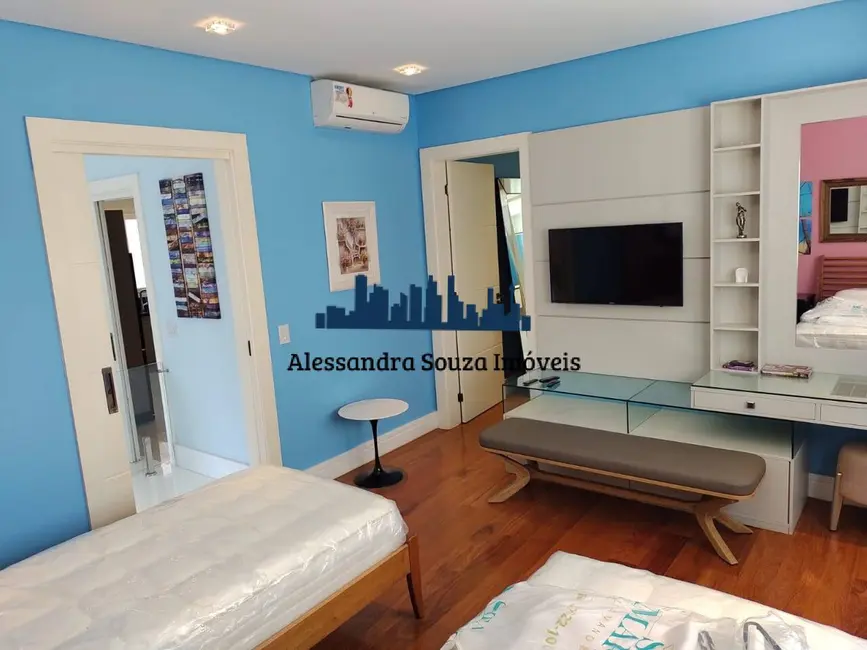 Foto 3 de Casa com 4 quartos à venda, 410m2 em Centro Comercial Jubran, Barueri - SP