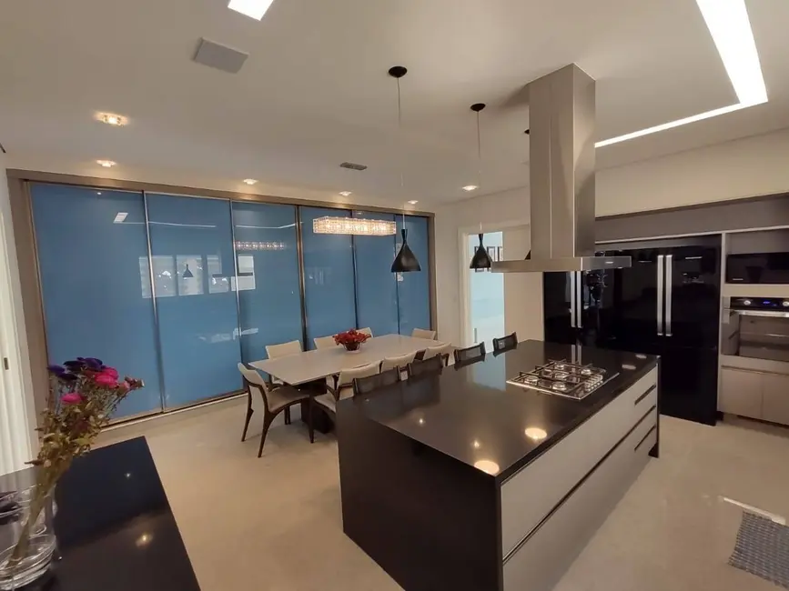 Casa com 4 quartos à venda, 410m2 em Centro Comercial Jubran, Barueri - SP - imagem 7 Foto 7 de Casa com 4 quartos à venda, 410m2 em Centro Comercial Jubran, Barueri - SP