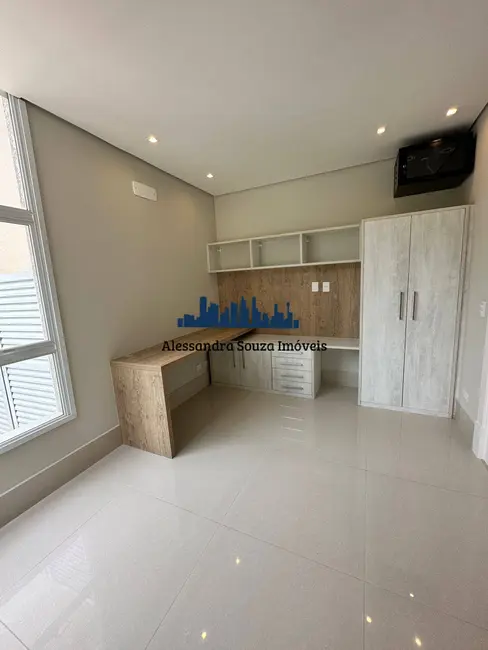 Casa com 4 quartos à venda, 371m2 em Alphaville, Santana De Parnaiba - SP - imagem 9 Foto 9 de Casa com 4 quartos à venda, 371m2 em Alphaville, Santana De Parnaiba - SP