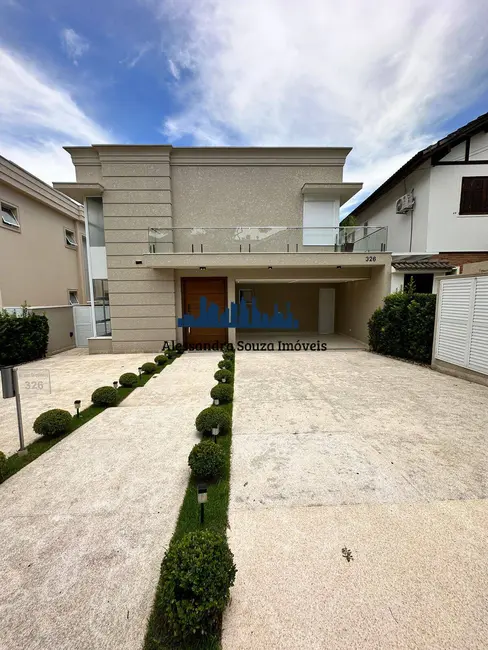 Casa com 4 quartos à venda, 371m2 em Alphaville, Santana De Parnaiba - SP - imagem 1 Foto 1 de Casa com 4 quartos à venda, 371m2 em Alphaville, Santana De Parnaiba - SP