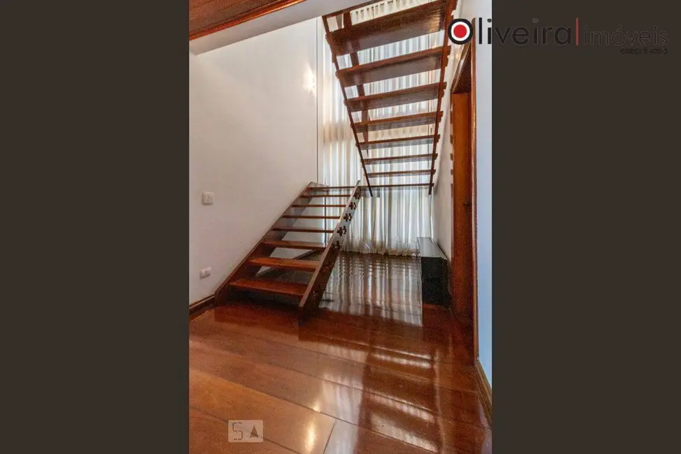 Casa com 4 quartos à venda, 360m2 em Alphaville, Santana De Parnaiba - SP - imagem 9 Foto 9 de Casa com 4 quartos à venda, 360m2 em Alphaville, Santana De Parnaiba - SP