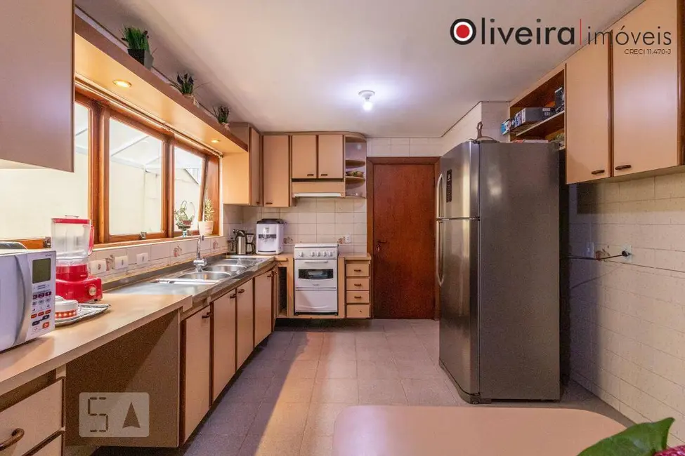 Casa com 4 quartos à venda, 360m2 em Alphaville, Santana De Parnaiba - SP - imagem 3 Foto 3 de Casa com 4 quartos à venda, 360m2 em Alphaville, Santana De Parnaiba - SP