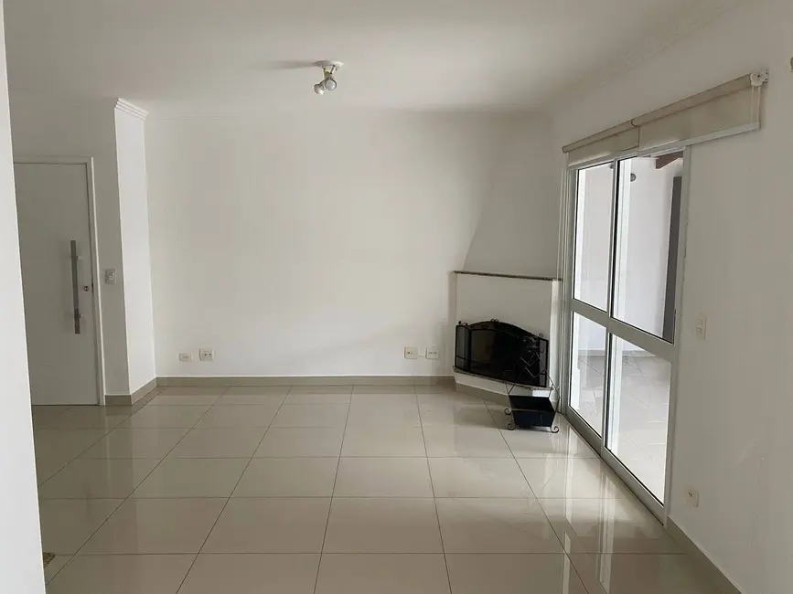 Casa com 3 quartos à venda em Alphaville, Santana De Parnaiba - SP - imagem 7 Foto 7 de Casa com 3 quartos à venda em Alphaville, Santana De Parnaiba - SP