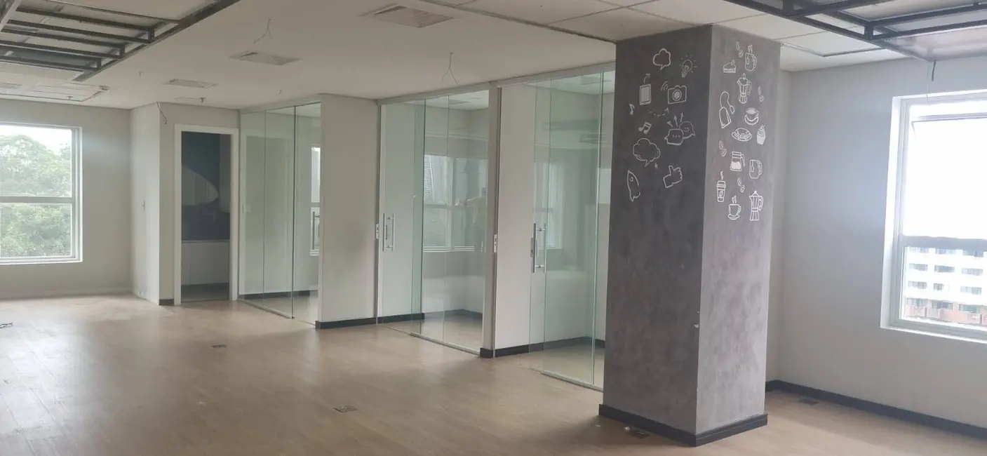 Foto 3 de Sala Comercial para alugar, 126m2 em Barueri - SP