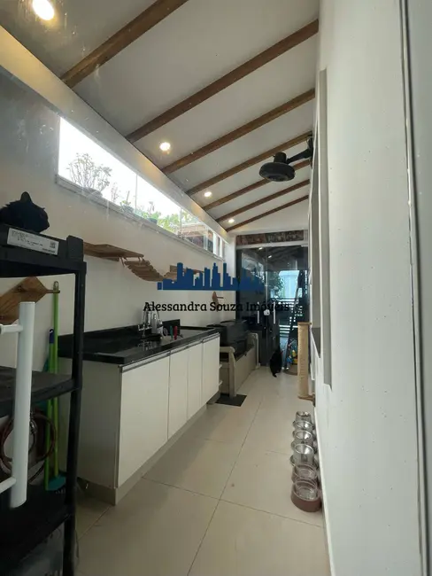 Foto 8 de Casa com 2 quartos à venda, 126m2 em Barueri - SP