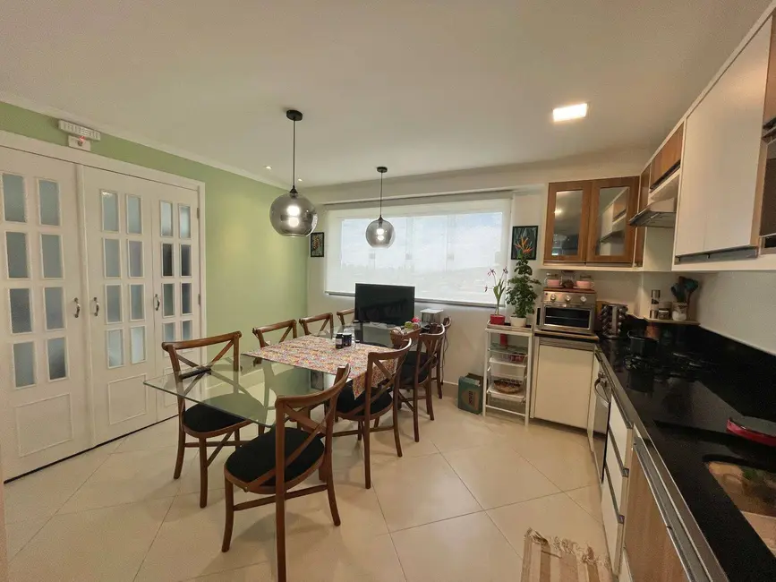 Foto 6 de Casa com 2 quartos à venda, 126m2 em Barueri - SP