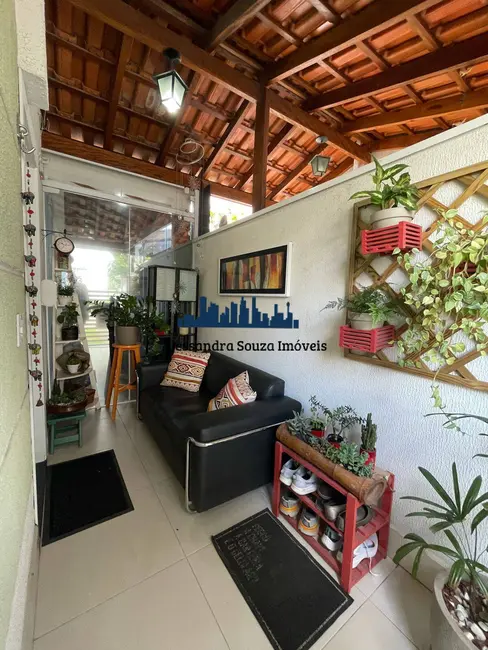 Foto 3 de Casa com 2 quartos à venda, 126m2 em Barueri - SP