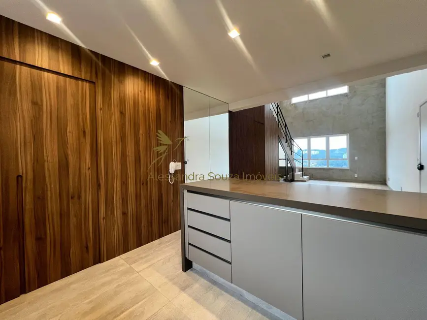 Foto 9 de Apartamento com 3 quartos para alugar, 176m2 em Sítio Tamboré Alphaville, Barueri - SP