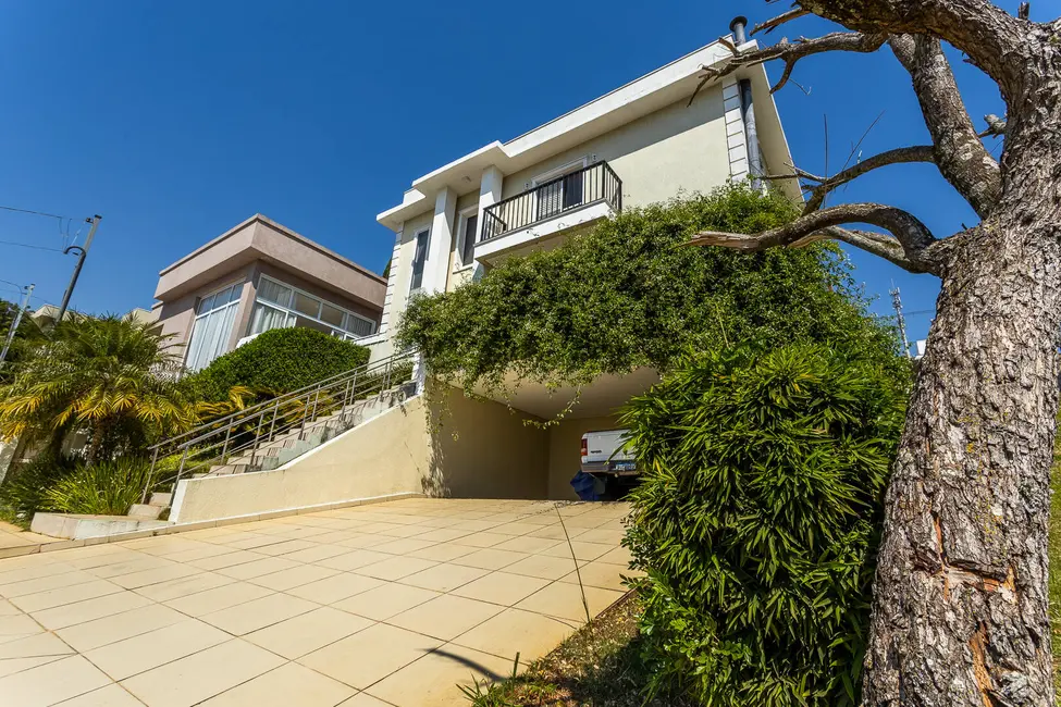 Apartamento com 3 quartos à venda, 245m2 em Alphaville, Santana De Parnaiba - SP - imagem 1 Foto 1 de Apartamento com 3 quartos à venda, 245m2 em Alphaville, Santana De Parnaiba - SP