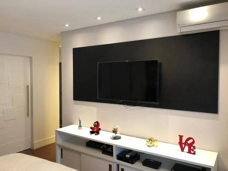 Foto 6 de Apartamento com 3 quartos à venda, 235m2 em Barueri - SP