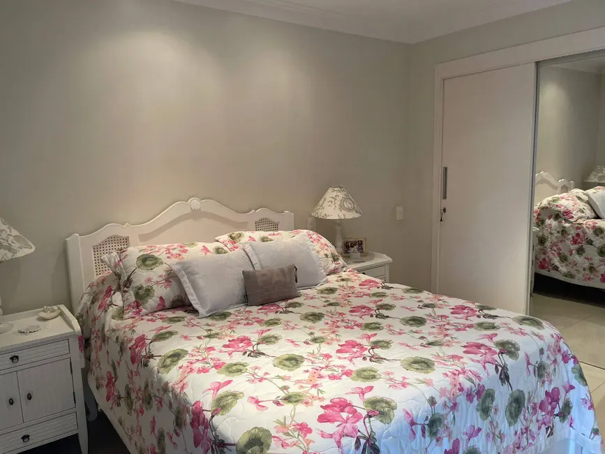 Foto 9 de Apartamento com 3 quartos à venda, 130m2 em Barueri - SP