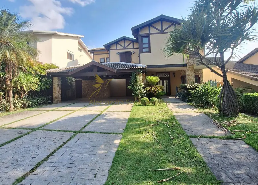 Casa com 4 quartos para alugar, 421m2 em Alphaville, Santana De Parnaiba - SP - imagem 2 Foto 2 de Casa com 4 quartos para alugar, 421m2 em Alphaville, Santana De Parnaiba - SP