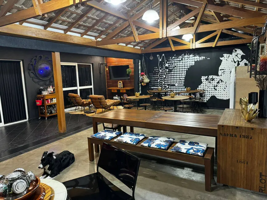 Casa com 3 quartos à venda, 280m2 em Tamboré, Santana De Parnaiba - SP - imagem 8 Foto 8 de Casa com 3 quartos à venda, 280m2 em Tamboré, Santana De Parnaiba - SP
