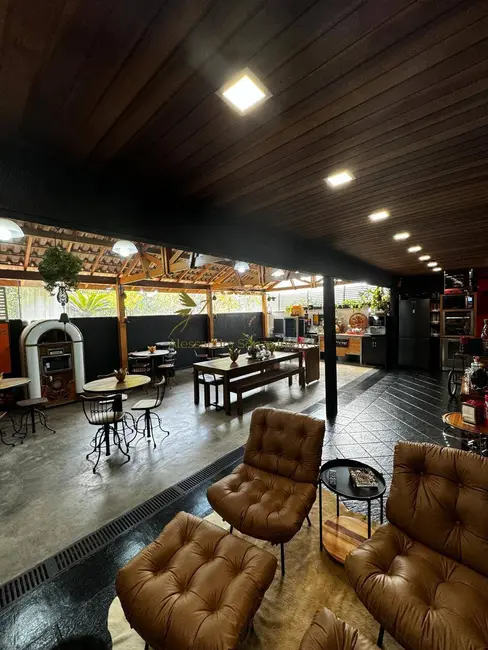 Foto 3 de Casa com 3 quartos à venda, 280m2 em Tamboré, Santana De Parnaiba - SP