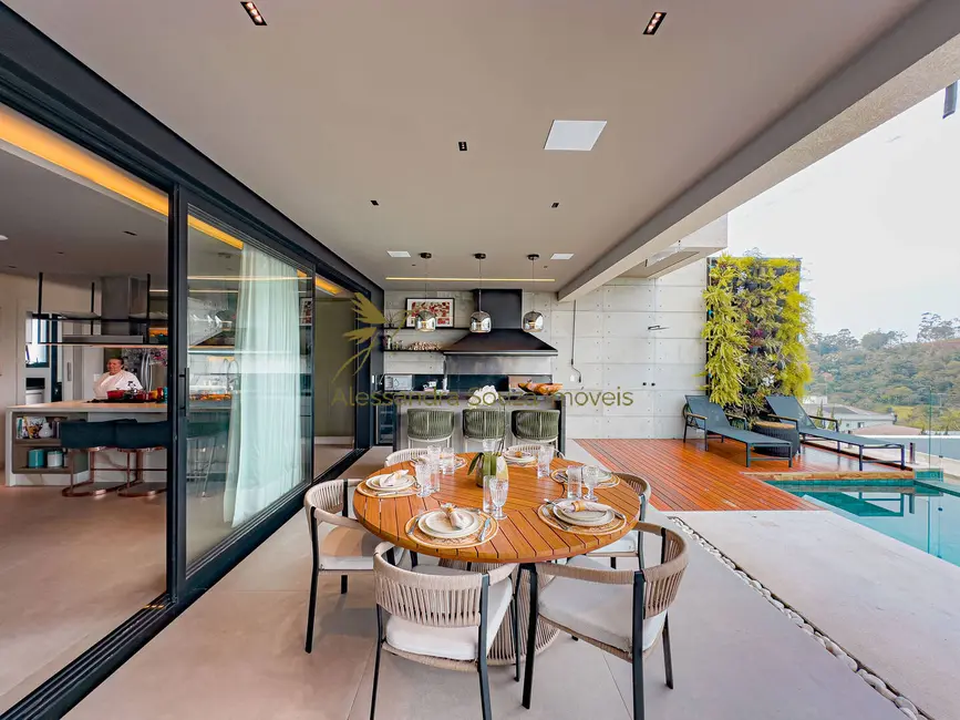 Casa com 4 quartos à venda, 470m2 em Alphaville, Santana De Parnaiba - SP - imagem 5 Foto 5 de Casa com 4 quartos à venda, 470m2 em Alphaville, Santana De Parnaiba - SP