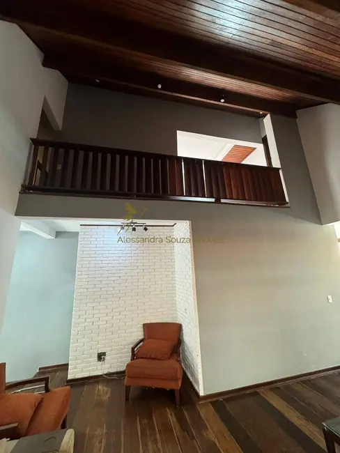 Casa com 4 quartos à venda e para alugar, 360m2 em Alphaville, Santana De Parnaiba - SP - imagem 6 Foto 6 de Casa com 4 quartos à venda e para alugar, 360m2 em Alphaville, Santana De Parnaiba - SP