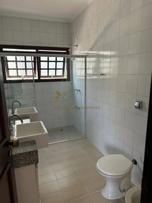 Casa com 4 quartos à venda e para alugar, 360m2 em Alphaville, Santana De Parnaiba - SP - imagem 4 Foto 4 de Casa com 4 quartos à venda e para alugar, 360m2 em Alphaville, Santana De Parnaiba - SP