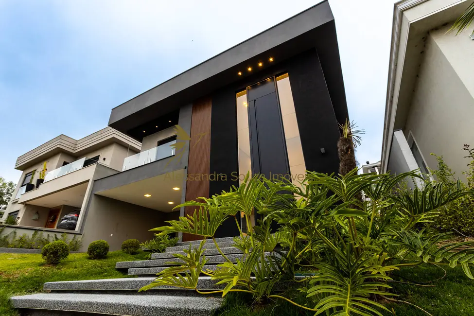 Foto 1 de Casa com 5 quartos à venda, 392m2 em Cidade Tamboré, Santana De Parnaiba - SP