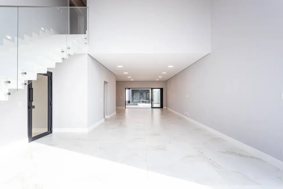 Foto 3 de Casa com 5 quartos à venda, 392m2 em Cidade Tamboré, Santana De Parnaiba - SP