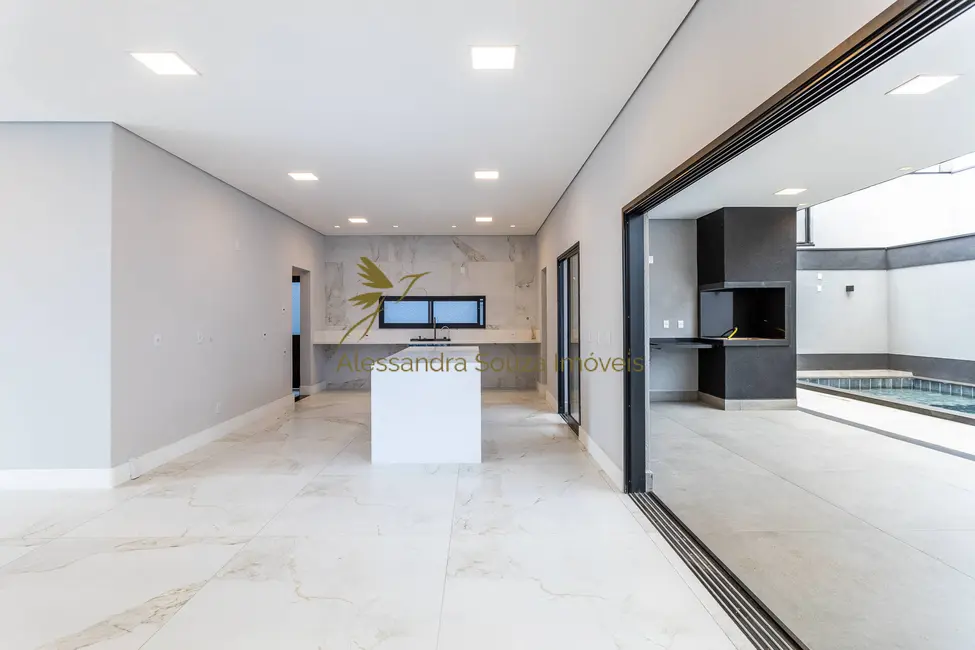 Casa com 5 quartos à venda, 392m2 em Cidade Tamboré, Santana De Parnaiba - SP - imagem 8 Foto 8 de Casa com 5 quartos à venda, 392m2 em Cidade Tamboré, Santana De Parnaiba - SP