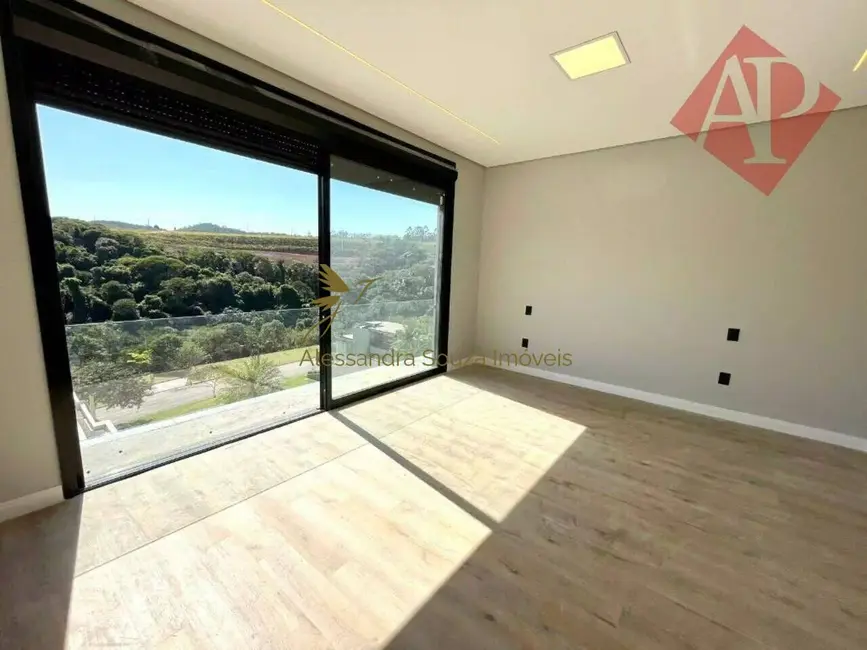 Casa com 5 quartos à venda, 420m2 em Tamboré, Santana De Parnaiba - SP - imagem 7 Foto 7 de Casa com 5 quartos à venda, 420m2 em Tamboré, Santana De Parnaiba - SP