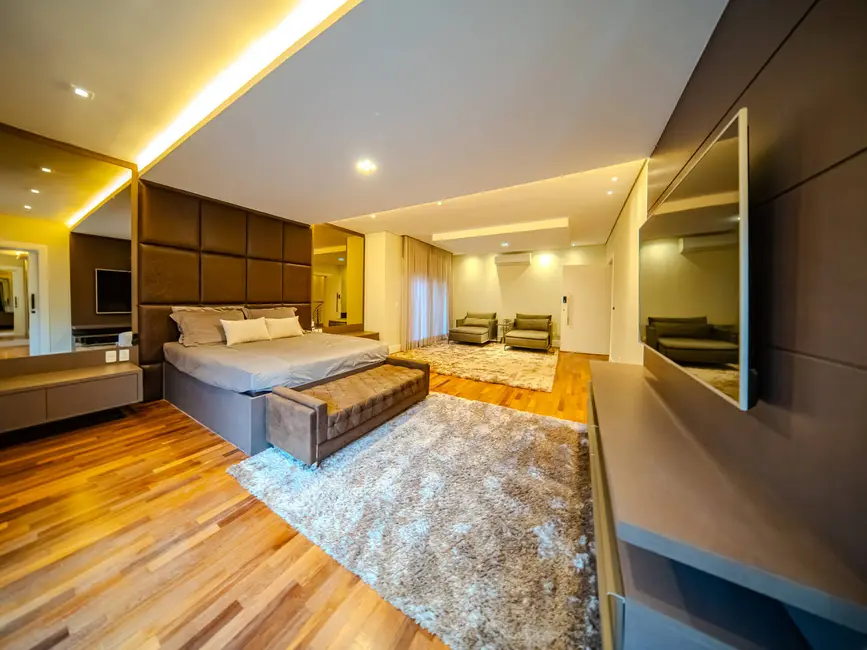 Foto 9 de Casa com 4 quartos à venda e para alugar, 850m2 em Tamboré, Santana De Parnaiba - SP