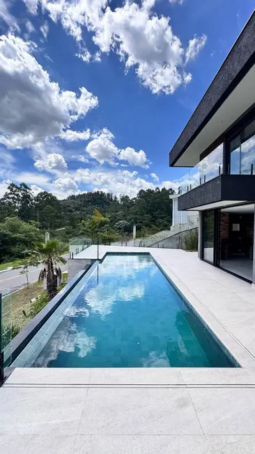 Foto 2 de Casa à venda, 650m2 em Tamboré, Santana De Parnaiba - SP