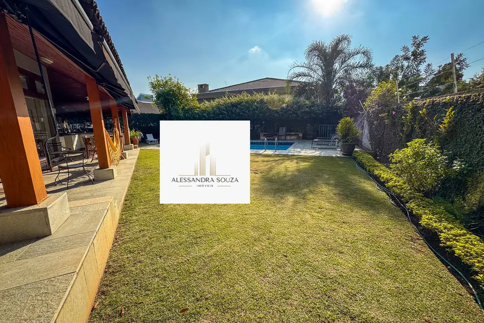 Casa com 4 quartos à venda, 396m2 em Alphaville Residencial Dois, Barueri - SP - imagem 2 Foto 2 de Casa com 4 quartos à venda, 396m2 em Alphaville Residencial Dois, Barueri - SP