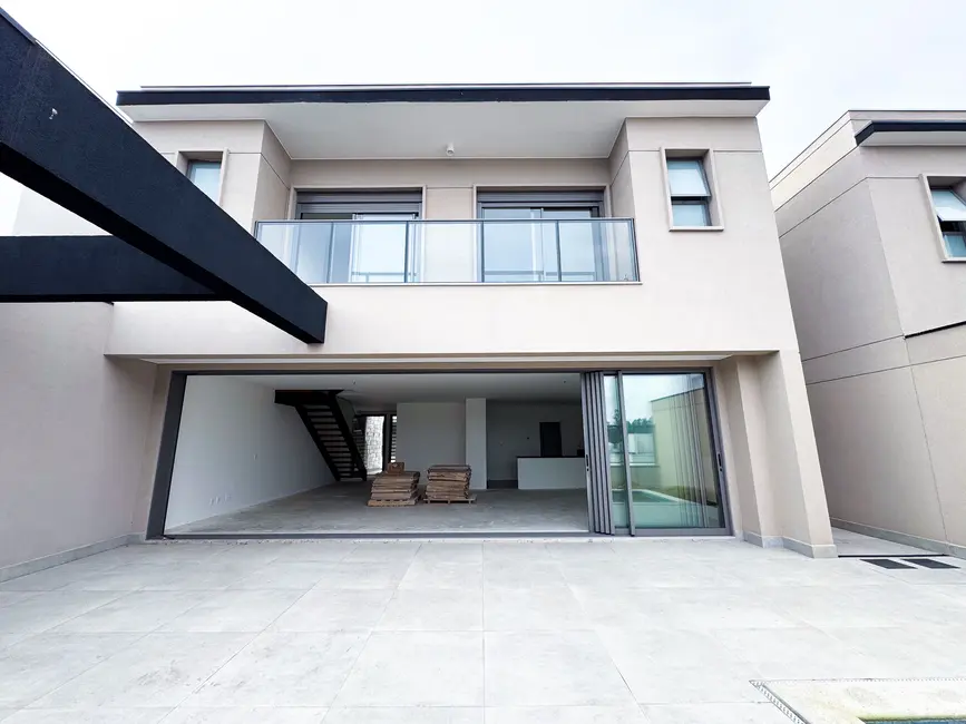 Foto 6 de Casa com 4 quartos à venda, 310m2 em Tamboré, Santana De Parnaiba - SP