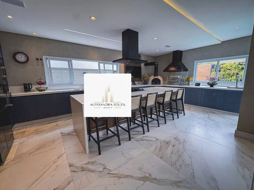 Casa com 3 quartos à venda, 453m2 em Santana De Parnaiba - SP - imagem 2 Foto 2 de Casa com 3 quartos à venda, 453m2 em Santana De Parnaiba - SP