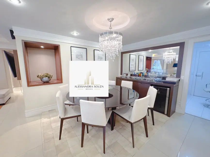 Foto 8 de Apartamento com 3 quartos à venda, 165m2 em Barueri - SP