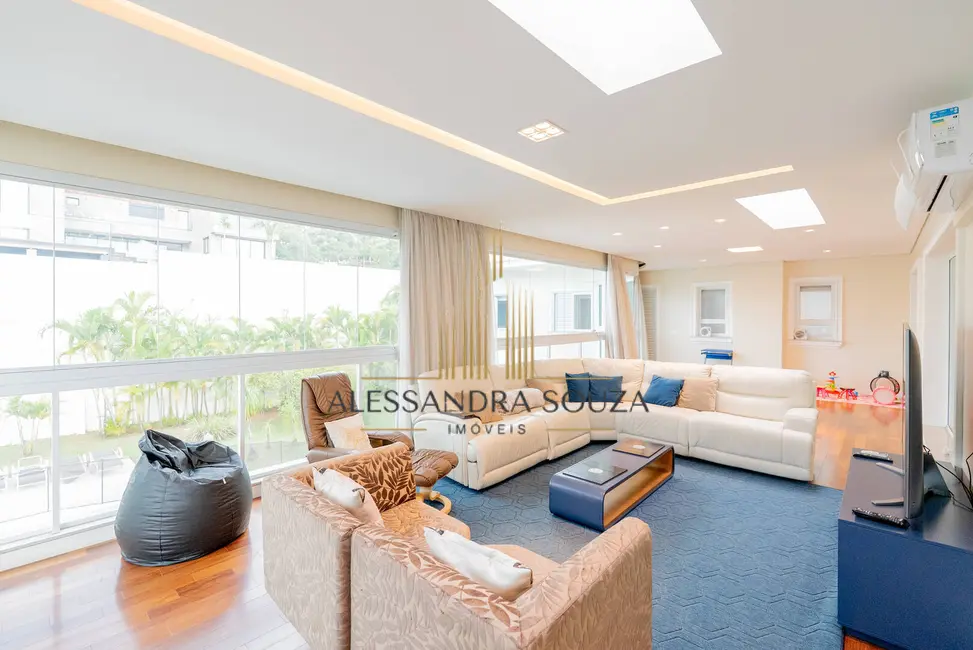 Foto 9 de Casa com 5 quartos à venda, 1500m2 em Barueri - SP