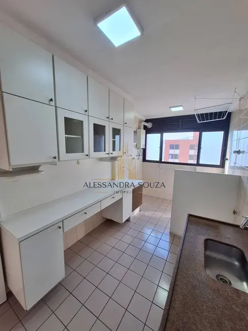 Apartamento com 2 quartos para alugar, 76m2 em Tamboré, Barueri - SP - imagem 8 Foto 8 de Apartamento com 2 quartos para alugar, 76m2 em Tamboré, Barueri - SP