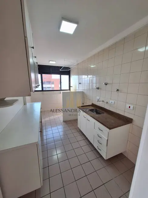 Apartamento com 2 quartos para alugar, 76m2 em Tamboré, Barueri - SP - imagem 7 Foto 7 de Apartamento com 2 quartos para alugar, 76m2 em Tamboré, Barueri - SP