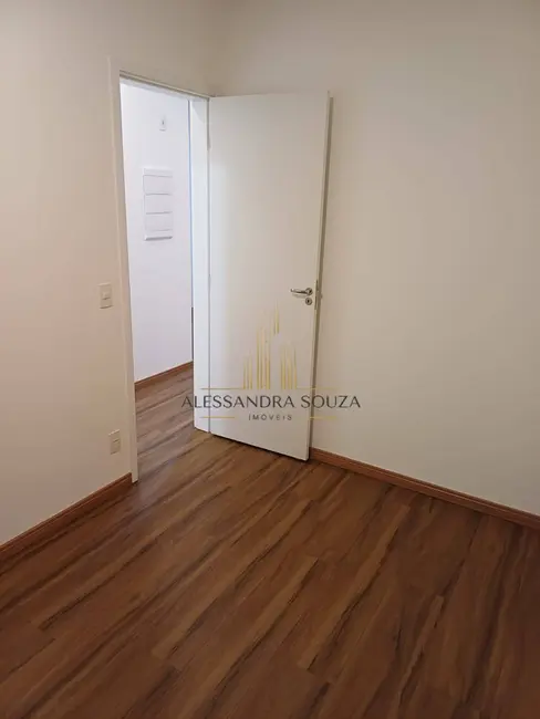Foto 6 de Apartamento com 2 quartos para alugar, 52m2 em Alphaville Empresarial, Barueri - SP