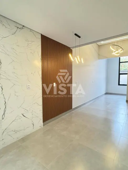 Foto 1 de Casa com 2 quartos à venda, 125m2 em Jardim Vale Verde, Jundiai - SP