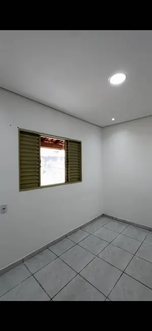 Foto 4 de Casa com 2 quartos para alugar, 70m2 em Vila Progresso, Jundiai - SP