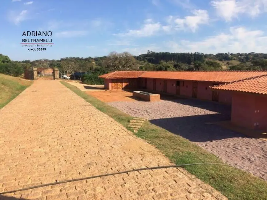 Foto 1 de Sítio / Rancho com 4 quartos à venda, 55000m2 em Jaguariuna - SP