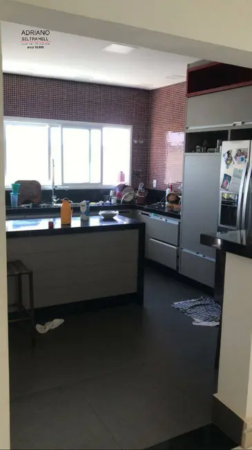 Foto 4 de Casa de Condomínio com 4 quartos à venda, 400m2 em Nações, Valinhos - SP