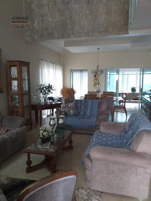 Casa de Condomínio com 3 quartos à venda, 450m2 em Swiss Park, Campinas - SP - imagem 1 Foto 1 de Casa de Condomínio com 3 quartos à venda, 450m2 em Swiss Park, Campinas - SP