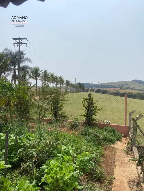 Sítio / Rancho com 2 quartos à venda, 11m2 em Tuiuti - SP - imagem 8 Foto 8 de Sítio / Rancho com 2 quartos à venda, 11m2 em Tuiuti - SP