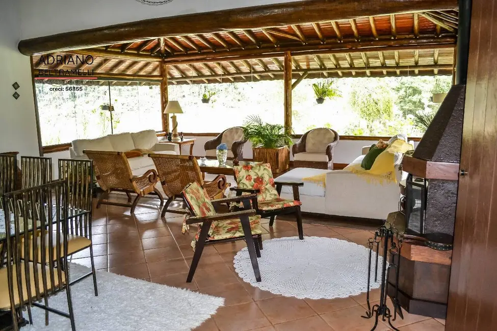 Sítio / Rancho com 9 quartos à venda, 242000m2 em Paraibuna - SP - imagem 4 Foto 4 de Sítio / Rancho com 9 quartos à venda, 242000m2 em Paraibuna - SP